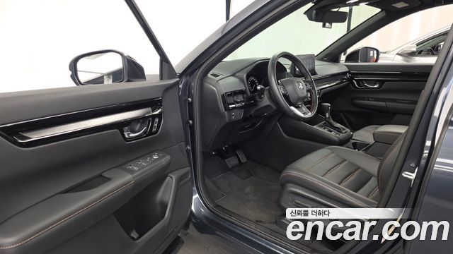Honda CR-V (V) 2.0 Hybrid Touring 4WD 2025 — фото 10