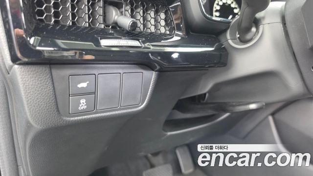 Honda CR-V (V) 2.0 Hybrid Touring 4WD 2025 — фото 34