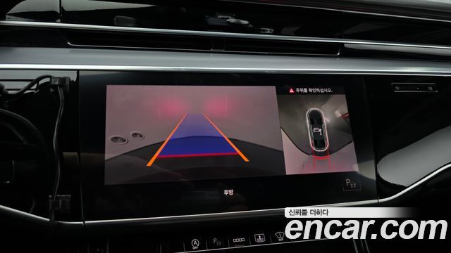 Audi A8 (D5) 55 TFSI Quattro LWB 2021 — фото 14