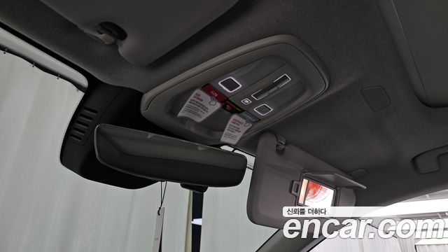 Volvo XC40 B4 Ultra Bright 2026 — фото 18