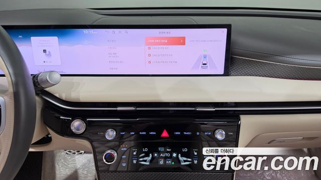 Genesis G80 (RG3) Gasoline 2.5 Turbo AWD 2025 — фото 12