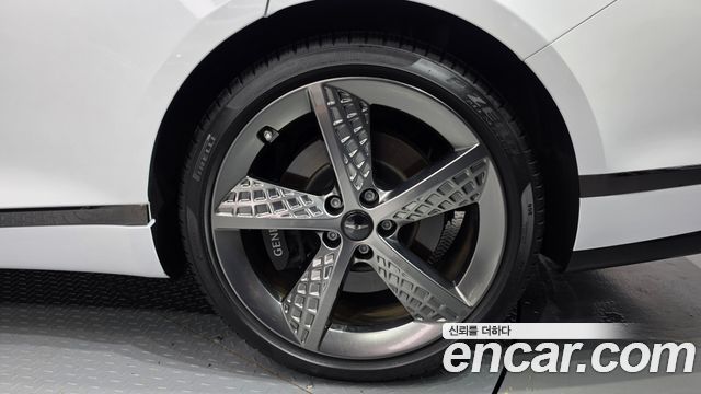 Genesis G80 (RG3) Gasoline 2.5 Turbo AWD 2025 — фото 21