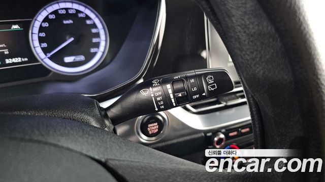 Kia Niro 1.6 HEV Luxury 2020 — фото 18