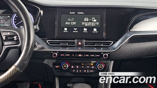 Kia Niro 1.6 HEV Luxury 2020 — фото 19