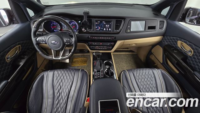 Kia Carnival Gasoline 9-seater Limousine(Special vehicle) 2020 — фото 7