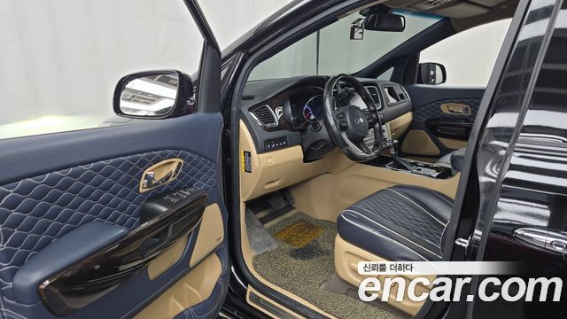 Kia Carnival Gasoline 9-seater Limousine(Special vehicle) 2020 — фото 10