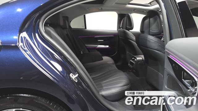 Mercedes-Benz E-Class (W214) E200 Avantgarde 2024 — фото 15