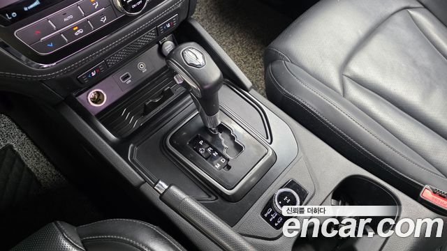 KG Mobility (SsangYong) Rexton Sports Khan Diesel 2.2 4WD Noblesse (5-Link) 2020 — фото 9
