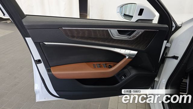Audi A6 (C8) 45 TFSI Premium 2022 — фото 24