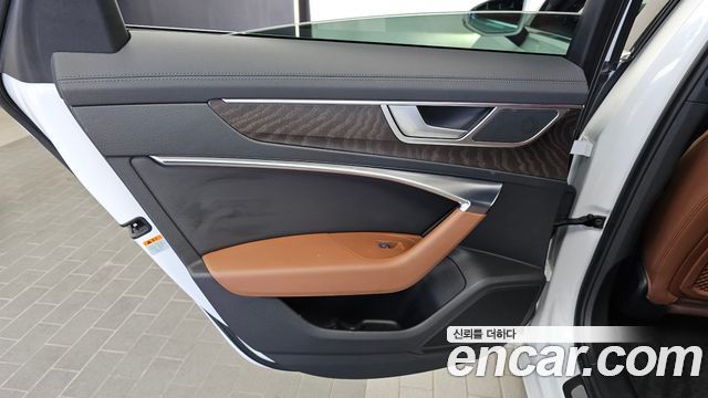 Audi A6 (C8) 45 TFSI Premium 2022 — фото 25
