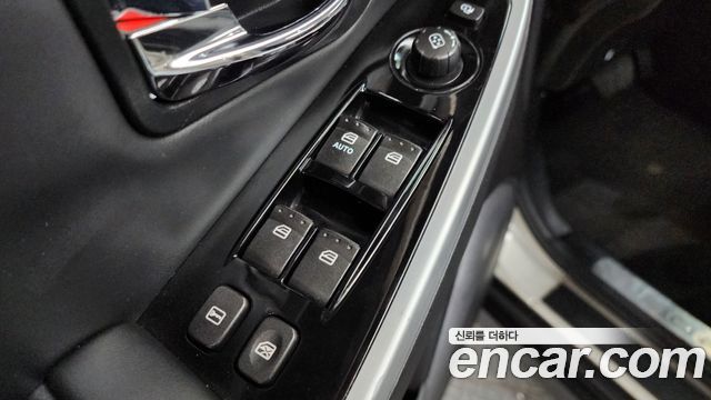 KG Mobility (SsangYong) Korando C 2.0 CVX 4WD High-Deluxe 2014 — фото 32