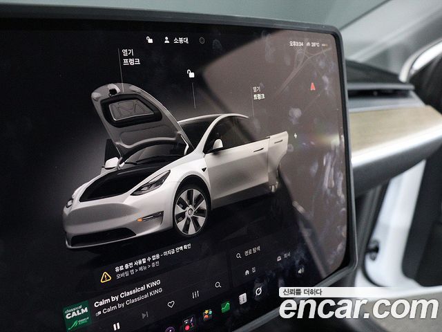Tesla Model Y RWD 2024 — фото 10