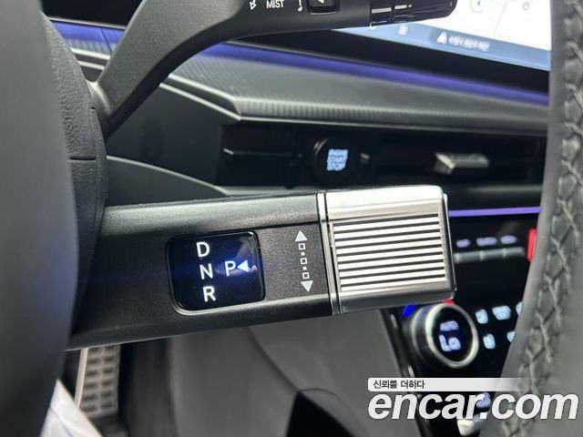 Hyundai Santa Fe (MX5) HEV 1.6 2WD Calligraphy 2025 — фото 18