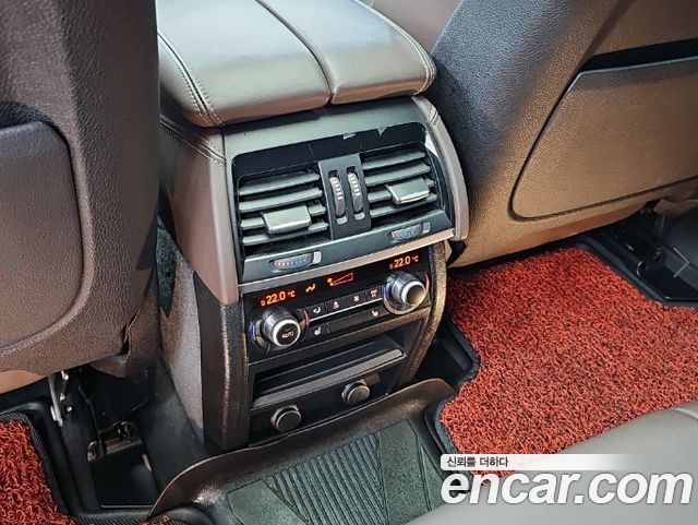 BMW X5 (F15) xDrive M50d 2018 — фото 17