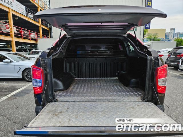 KG Mobility (SsangYong) Rexton Sports Diesel 2.2 2WD Prestige 2018 — фото 9