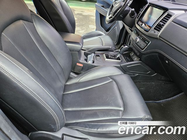 KG Mobility (SsangYong) Rexton Sports Diesel 2.2 2WD Prestige 2018 — фото 17