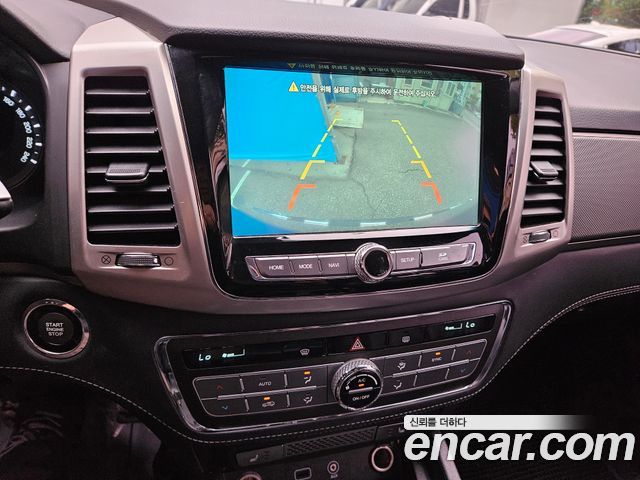 KG Mobility (SsangYong) Rexton Sports Diesel 2.2 2WD Prestige 2018 — фото 23