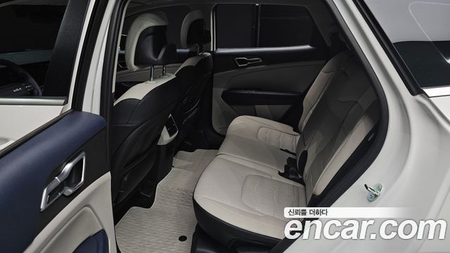 Kia Sportage (V) Gasoline 1.6 Turbo 2WD Signature 2026 — фото 12