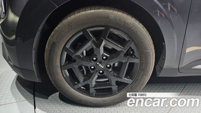 Kia Carnival (IV) Gasoline 9-Seater Gravity 2025 — фото 5