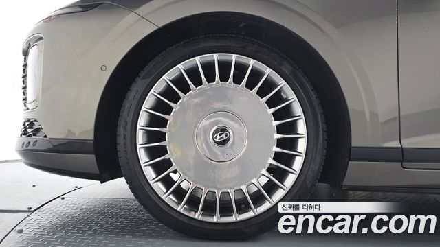 Hyundai Grandeur (GN7) 2,5 Gasoline 2WD Calligraphy 2025 — фото 5