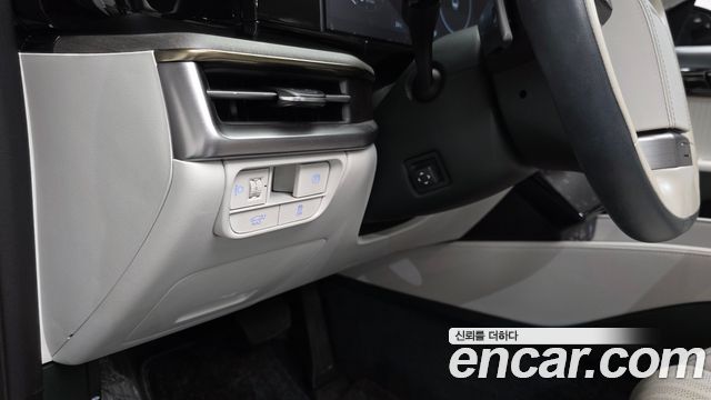 Hyundai Grandeur (GN7) 2,5 Gasoline 2WD Calligraphy 2025 — фото 42