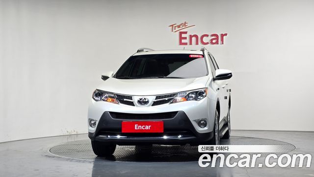 Toyota RAV4 2.5 4WD 4th 2014 — фото 3