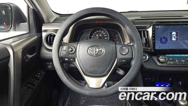 Toyota RAV4 2.5 4WD 4th 2014 — фото 12