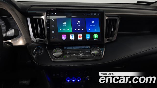 Toyota RAV4 2.5 4WD 4th 2014 — фото 29
