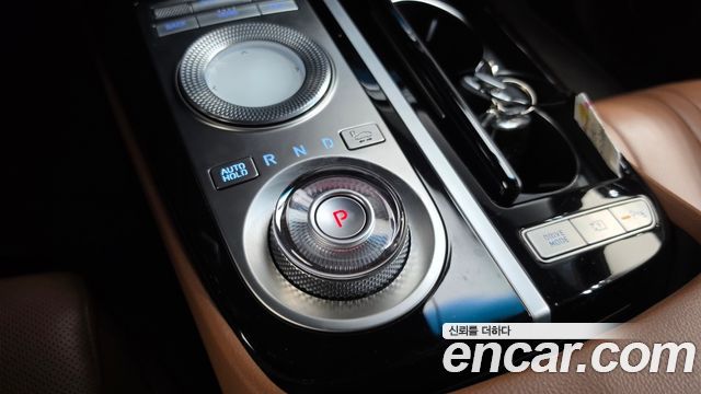 Genesis G80 (RG3) Gasoline 2.5 Turbo AWD 2021 — фото 9