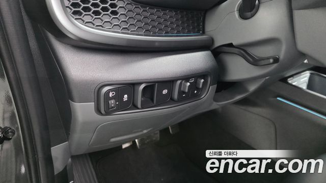 Kia Tasman 2.5T Gasoline 4WD X-Pro 2026 — фото 18