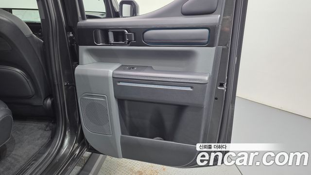 Kia Tasman 2.5T Gasoline 4WD X-Pro 2026 — фото 24