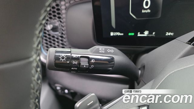 Kia Tasman 2.5T Gasoline 4WD X-Pro 2026 — фото 28