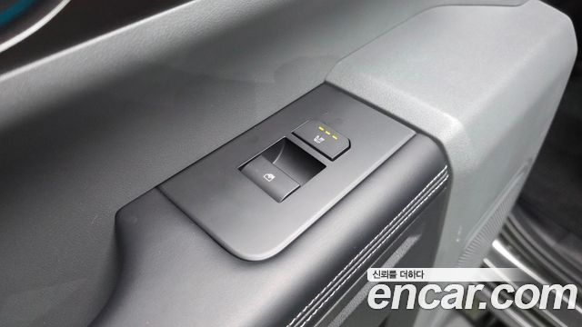 Kia Tasman 2.5T Gasoline 4WD X-Pro 2026 — фото 35
