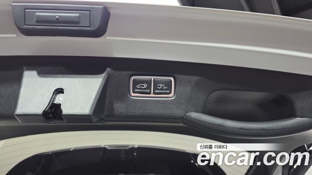 Kia Sorento (IV) HEV 1.6 2WD Gravity 2024 — фото 18