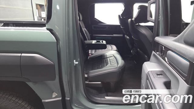 Kia Tasman 2.5T Gasoline 4WD X-Pro 2026 — фото 11
