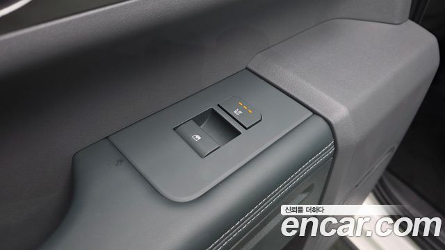 Kia Tasman 2.5T Gasoline 4WD Extreme 2026 — фото 19