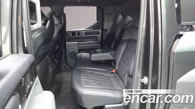 Kia Tasman 2.5T Gasoline 4WD X-Pro 2026 — фото 12