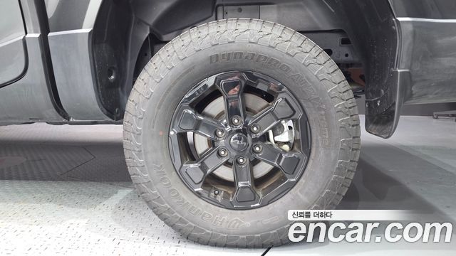 Kia Tasman 2.5T Gasoline 4WD X-Pro 2026 — фото 21