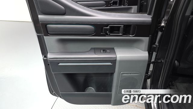 Kia Tasman 2.5T Gasoline 4WD X-Pro 2026 — фото 25