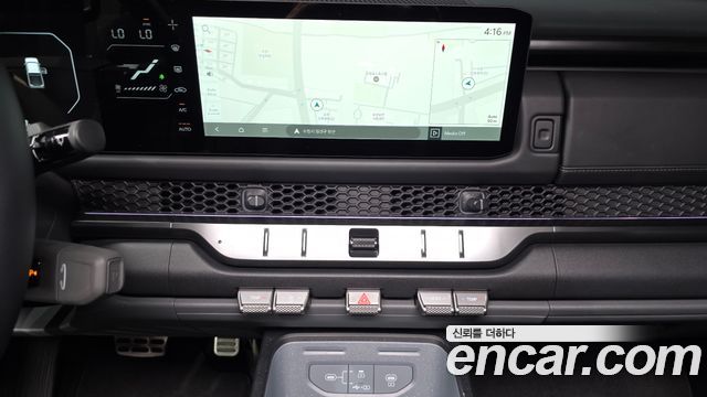 Kia Tasman 2.5T Gasoline 4WD X-Pro 2026 — фото 13