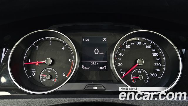 Volkswagen Golf (VII) 2.0 TDI 2015 — фото 8
