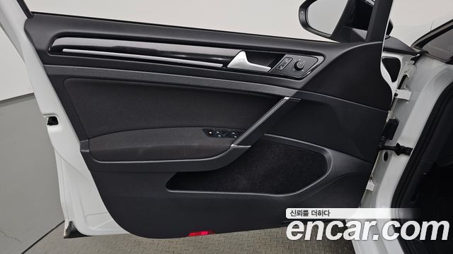 Volkswagen Golf (VII) 2.0 TDI 2015 — фото 30