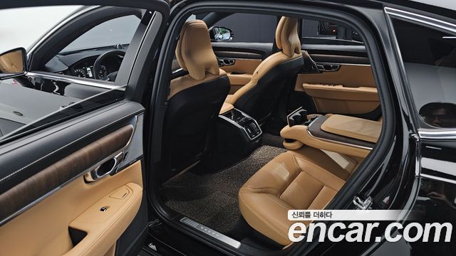 Volvo S90 B5 Inscription 2021 — фото 16