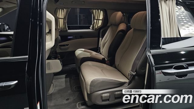 Kia Carnival (IV) Gasoline 7-Seater Hi-Limousine Signature 2023 — фото 16