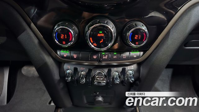 MINI Cooper Countryman Classic 2nd 2024 — фото 18