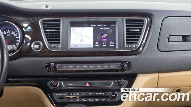 Kia Carnival 9-Seater Noblesse Special 2019 — фото 14