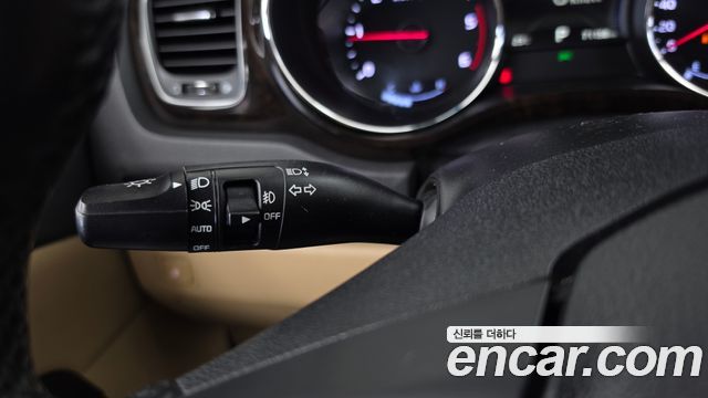 Kia Carnival 9-Seater Noblesse Special 2019 — фото 18