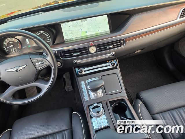 Genesis G90 3.3 T AWD Premium 2021 — фото 18