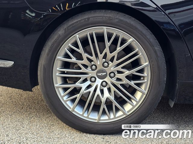 Genesis G90 3.3 T AWD Premium 2021 — фото 23