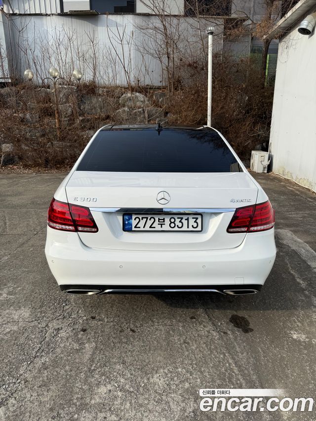 Mercedes-Benz E-Class (W212) E300 4MATIC Avantgarde 2014 — фото 2